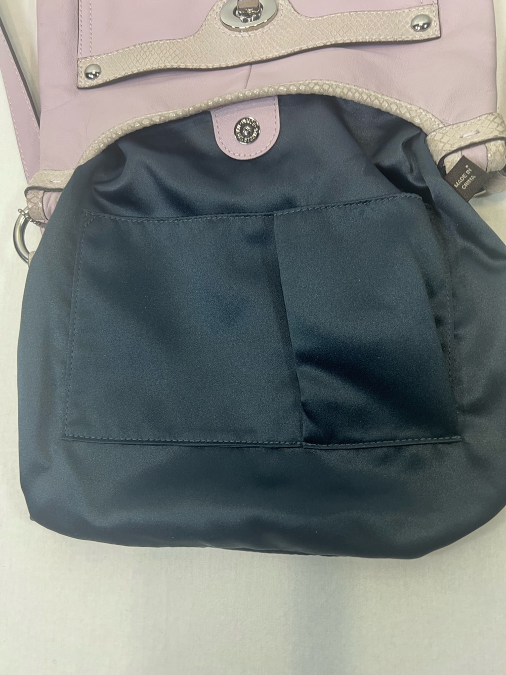 Coach F16533 Penelope Lavender Leather Turnlock Crossbody Hippie Bag - Picture 8 of 15